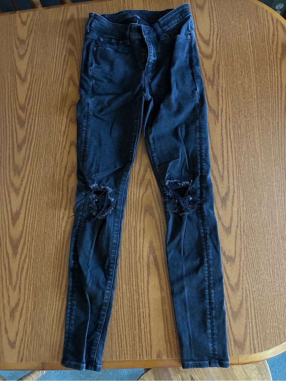 American Eagle Outfitters Black Distressed Skinny Jeans